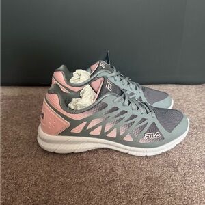 Fila Women's Gray and Pink Athletic Sneakers